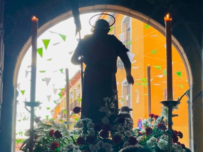 La primera procesión en&nbsp;Ávila