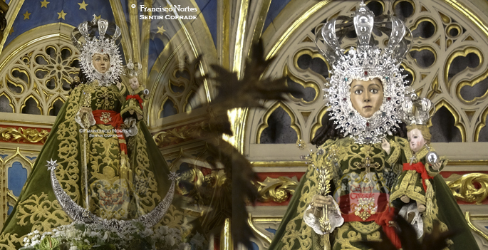 Vestida de verde y oro para su&nbsp;Novena